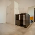 One Bedroom Close To Castle