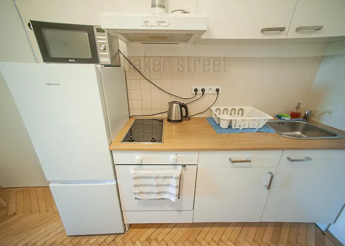 Апартаменты One Bedroom Close To Castle *